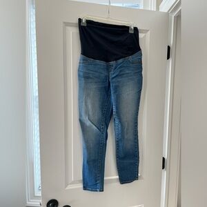Maternity skinny jeans size 2
